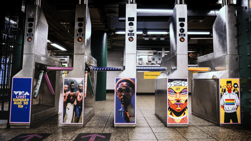 MTV: VIDEO MUSIC AWARDS EXHIBITION thumbnail